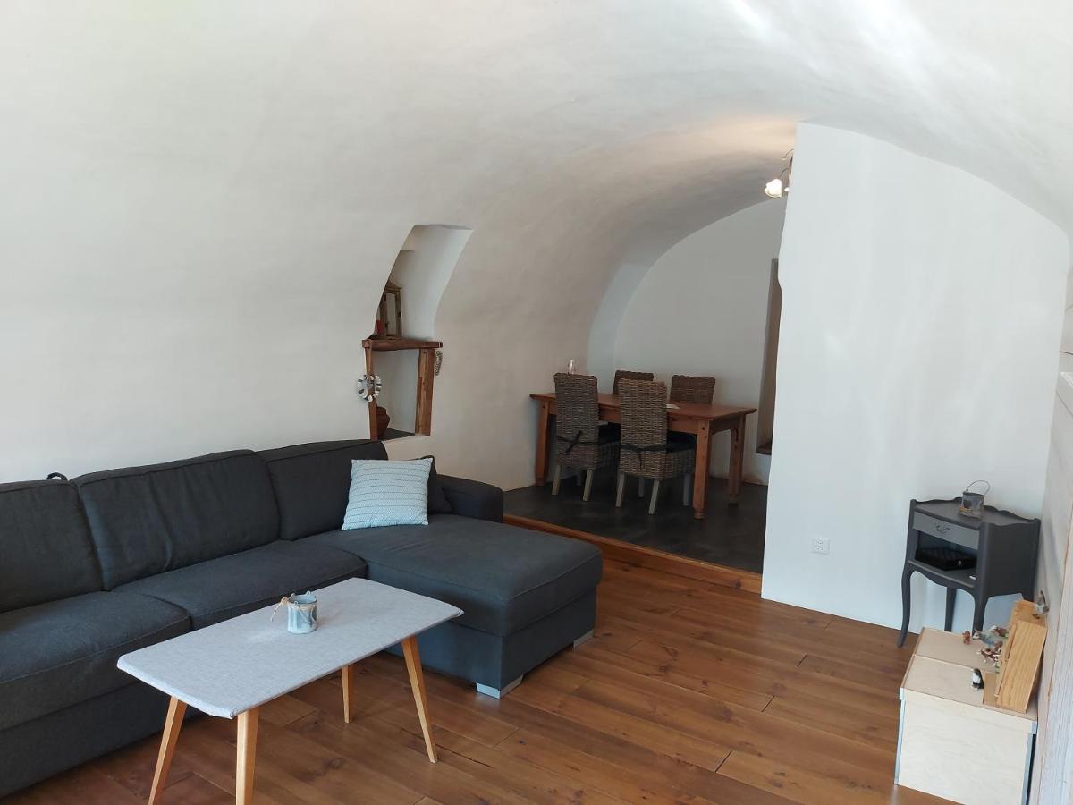 Appartement Voute En Gruyere Dans L'Intyamon Enney 外观 照片